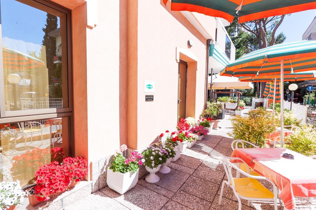 Hotel Paola Garden - Nuova Gestione Bellariva Di Rimini المظهر الخارجي الصورة